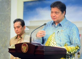 Omnibus Law Cipta Lapangan Kerja Sederhanakan Perizinan dan Investasi