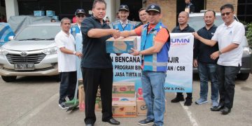Jasa Tirta II Santuni Korban Banjir di Bekasi