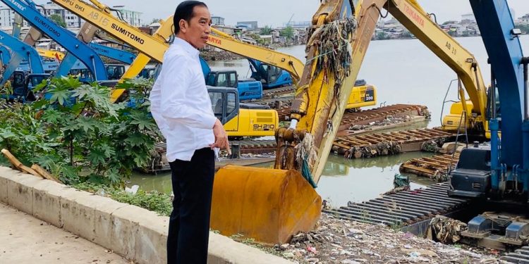 Mendadak, Presiden Jokowi Tinjau Waduk Pluit