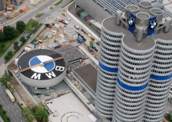 BMW Bakal Tutup Pabrik Utama di Jerman