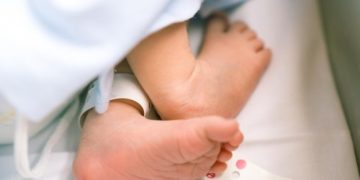 Kasus Corona Termuda di Inggris Dialami Bayi Baru Lahir