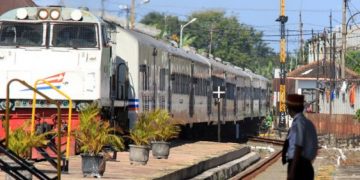 KAI Daop Surabaya Stop Operasi Hingga 31 Mei