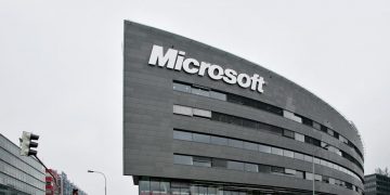 Microsoft Prediksi Corona Ubah Cara Manusia Bekerja
