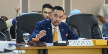 Ahmad Sahroni Minta Ditjen Imigrasi Perbaiki SIMKIM