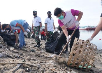 Hadapi Fenomena Angin Barat, Pelindo III Bersih-bersih di Benoa