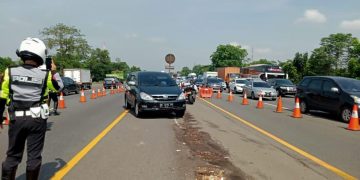 Jasa Marga Berlakukan Rekayasa Lawan Arah Tol Jakarta-Cikampek
