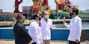 Jokowi Tinjau Proyek di Labuan Bajo