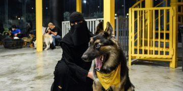 Kafe di Arab Izinkan Pengunjung  Bawa Anjing