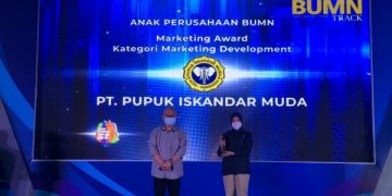 Pupuk Iskandar Muda Raih Penghargaan ‘The Best Marketing Development’