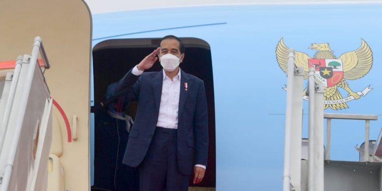 Presiden Jokowi Sambangi Kampung Halaman SBY