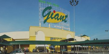 Seluruh Giant Tutup Dijadikan IKEA