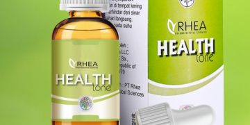 Tenaga Kesehatan Jabar Terima 25.000 Suplemen Imunitas Rhea Health Tone