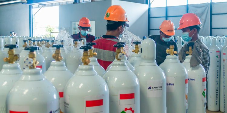 Bagaimana Stok Tabung Oksigen untuk Penanganan Covid-19?