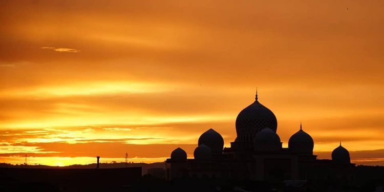 Pemerintah Tunda Pembayaran Bantuan Madrasah-Pesantren