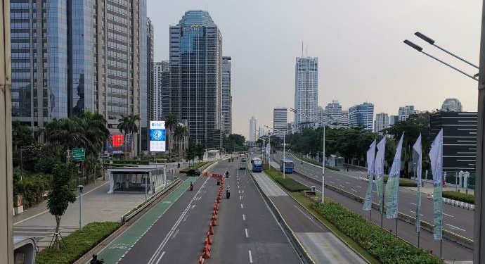 Luhut: PPKM Diperpanjang Jika Kasus Covid Belum Turun