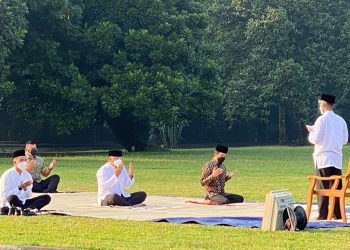 Paspampres Borong Jadi Muazzim, Khatib, & Imam di Istana Bogor