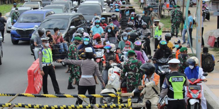 PPKM Berakhir Hari ini, Epidemiolog Minta Diperpanjang