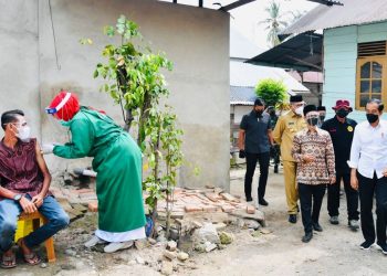 2 Penyebab Target 70% Warga Divaksin Bakal Gagal