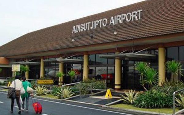 AP I Buka Kembali Terminal A Bandara Adi Sutjipto