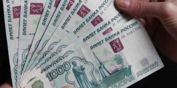 Eropa Bayar Gas Rusia dengan Rubel