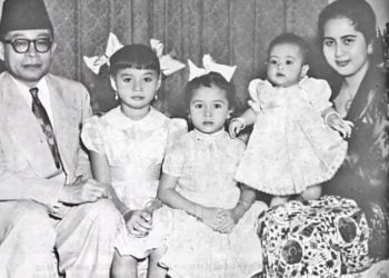 Hatta Larang Anaknya Pakai Amplop  Konsulat Sidney