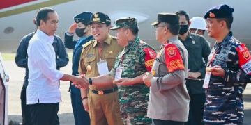 Jokowi Tiba di Lampung Cek Jalan