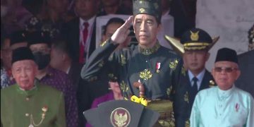 Jokowi Kenakan Baju Adat Deli di Hari Lahir Pancasila