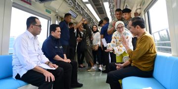 Jokowi Jajal LRT Jabodebek, Utamakan Keselamatan
