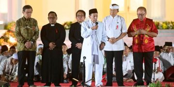 Habib Luthfi Pimpin doa Kebangsaan di  Istana  Merdeka