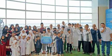 Keceriaan Yatim Piatu Ngabuburit Maritim di Pelabuhan