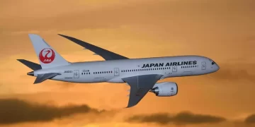 Masalah Mesin, Pesawat Japan Airlines Mendarat Darurat