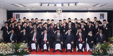 Mahendra Siregar Lantik 21 Kepala OJK Daerah
