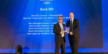 Direktur Utama BRI Sunarso Dinobatkan Sebagai The Best CEO