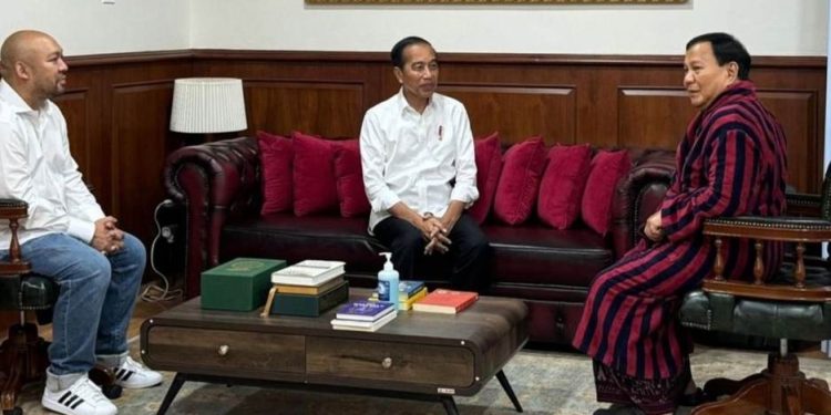 Prabowo Operasi Cidera Kaki Akibat 2 Kali Kecelakaan Terjun Payung Saat Bertugas