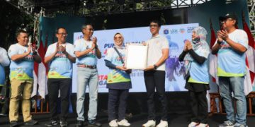 Jakarta Cetak Rekor Muri Melalui Tantangan Berjalan Kaki 7.500 Langkah