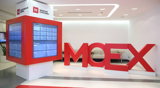 Balas Sanksi Baru AS, Rusia Bekukan Dolar dan Euro di Bursa Moskow