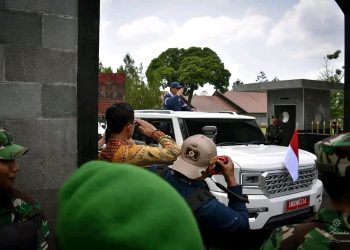 Prabowo Larang Menteri & Eselon I Pakai Mobil Impor