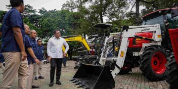 Percepat Swasembada Pangan, Pindad Siap Produksi Alat dan Mesin Pertanian 