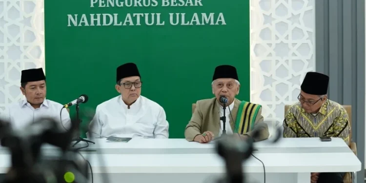KH Achmad Chalwani Nawawi dan KH Ali Masykur Musa Pimpin JATMAN