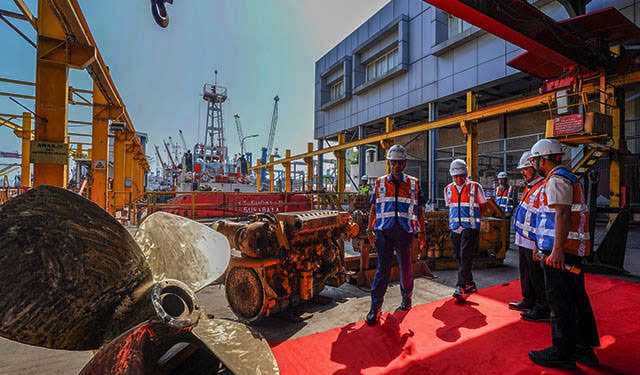 Tingkatkan SDM Maritim, Pelindo Marine Hibahkan Mesin Kapal