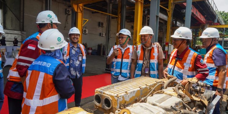Pelindo Marine Hibahkan Mesin Kapal untuk 3 SMK