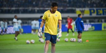 I Made Wirawan Kembali Jadi Pemain Persib Usai Pensiun