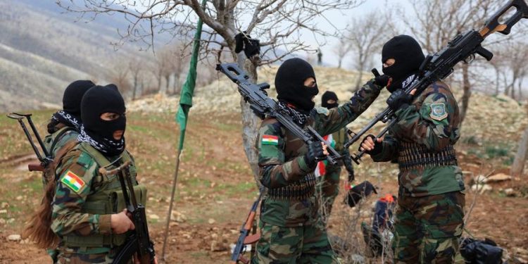 Perang Timur Tengah Meluas, Milisi Pro-Iran Gempur Israel dan Pangkalan AS