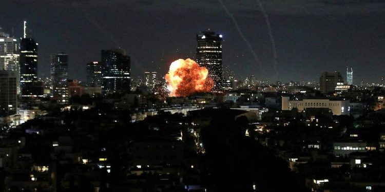 Jantung Informasi Israel Dihantam Rudal Lebanon