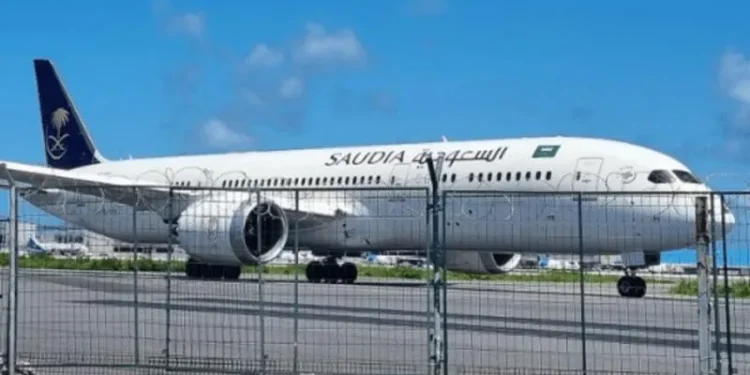 Pesawat Haji Mendarat Darurat, Menhaj Tegur Keras Saudia Airlines