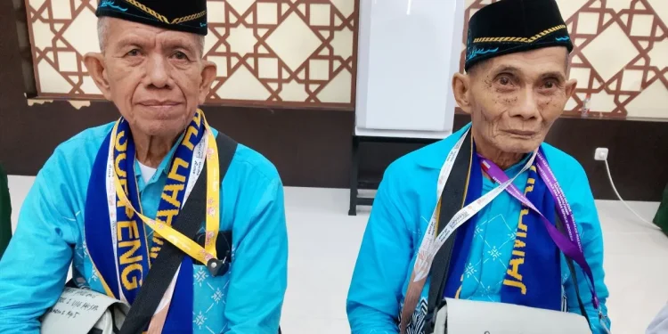 Kisah Petani Soppeng Naik Haji Usai 16 Tahun Menanti, Jual 3 Sapi Demi Berangkat