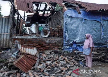 Ratusan Rumah di Flores Timur Rusak Akibat Gempa