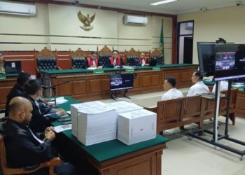 Bupati Ponorogo Didakwa Terima Suap Rp1,8 M dan Gratifikasi Rp5,5 M