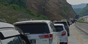 Bukan Longsor! Ini Penyebab Tol Padang Tiji-Seulimeum Sempat Macet Panjang