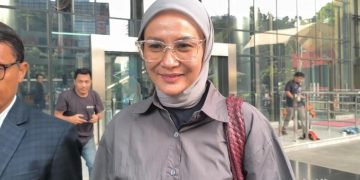 Selesai Diperiksa KPK, Istri Ono Surono Dicecar 16 Pertanyaan